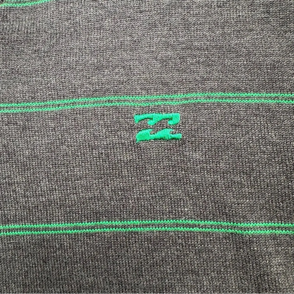 Billabong Men's Lightweight Charcoal Gray Sweater with Green Stripes Size Medium - Picture 4 of 8